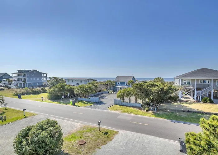 Griffin By Oak Island Accommodations