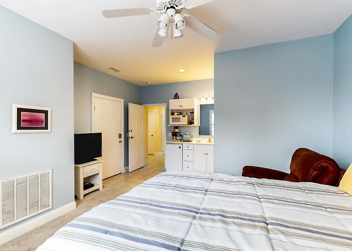 Stj16 Mystic Marina, Unit 204